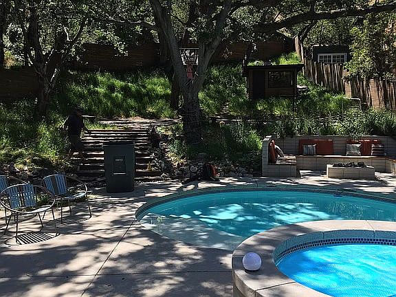 Spa + Pool 2