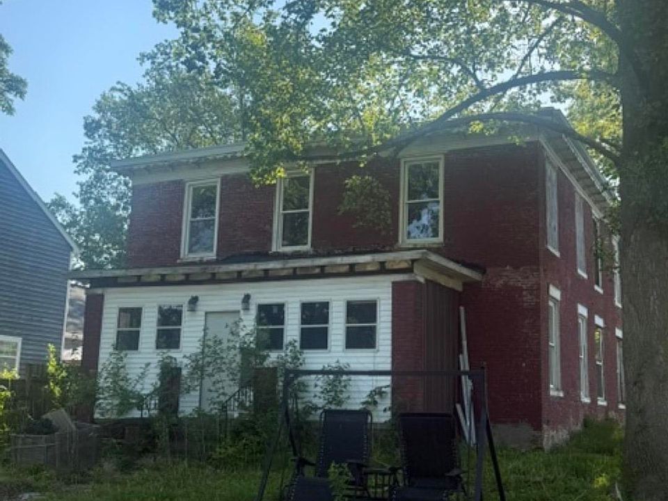 1st image of 218 S Ida St