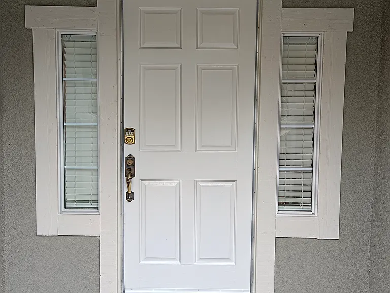 6201 Acacia Ave — Photo 5