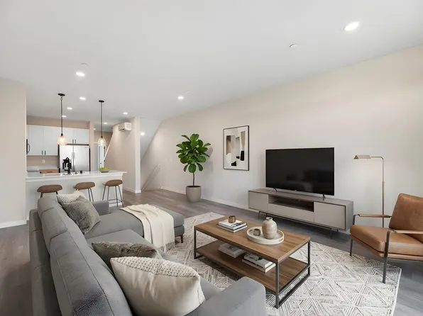 16503 13th Ave W, Lynnwood, WA