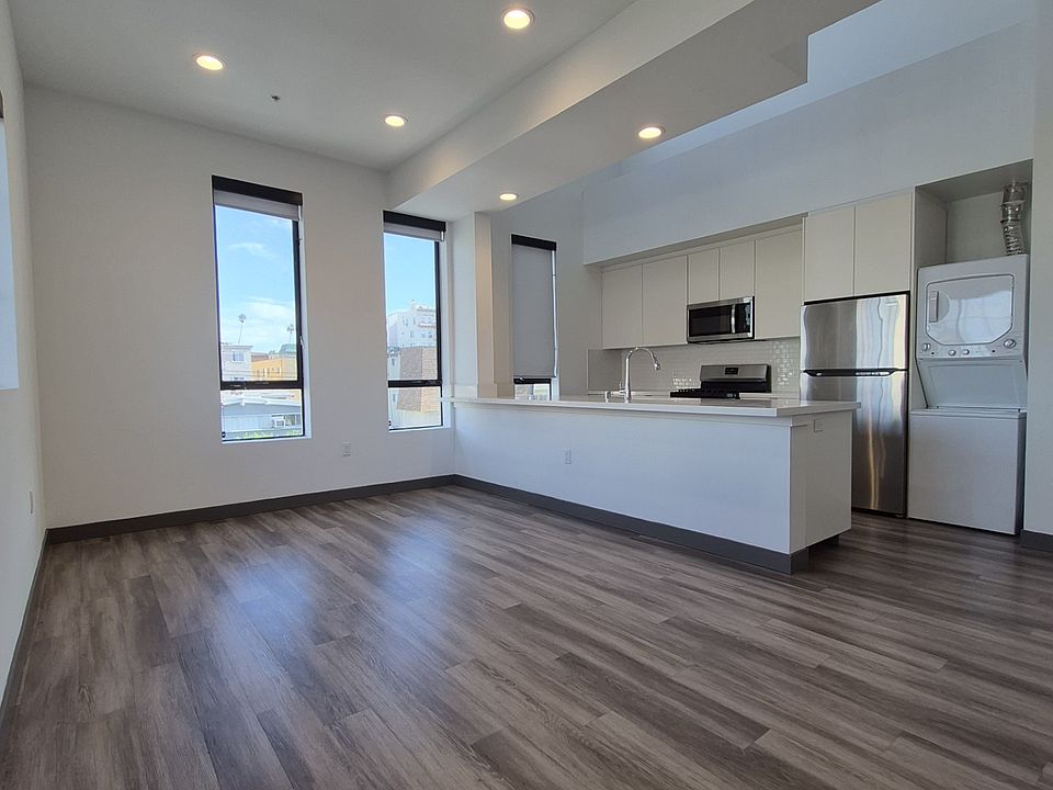 1st image of 161 S Normandie Ave #1