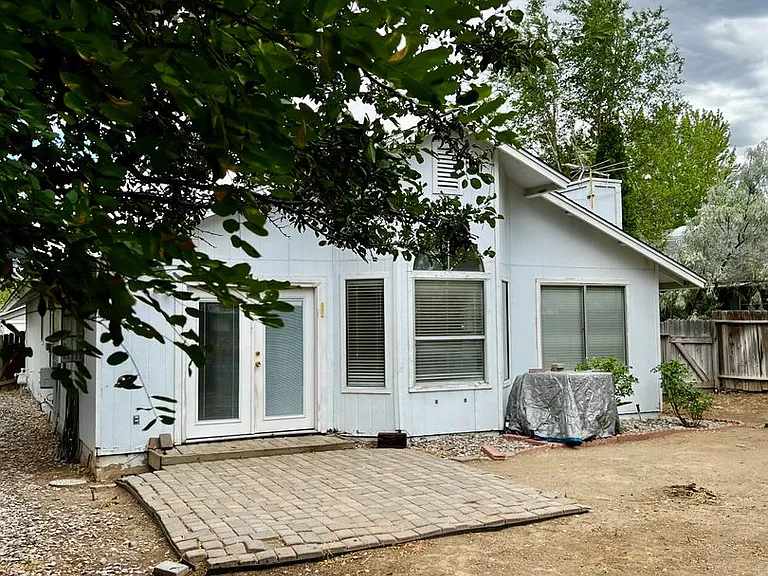 1141 Ambassador Dr — Photo 13