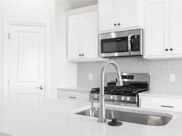 3709 Lynne Ave, Edmond, OK 73012