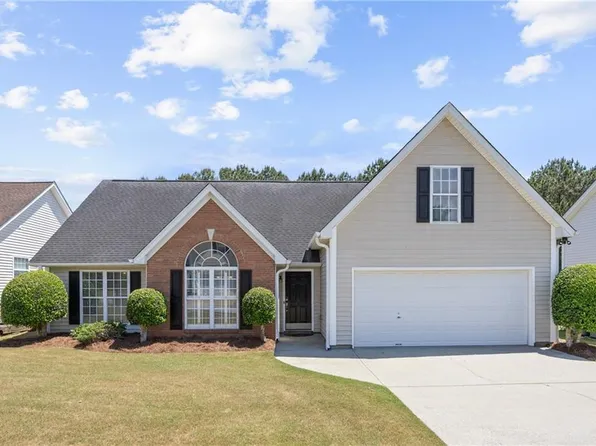 1087 Sham Pointe Dr, Lawrenceville, GA 30043