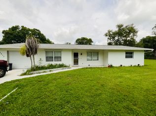 5213 Hummingbird Way, Fort Pierce, FL 34951