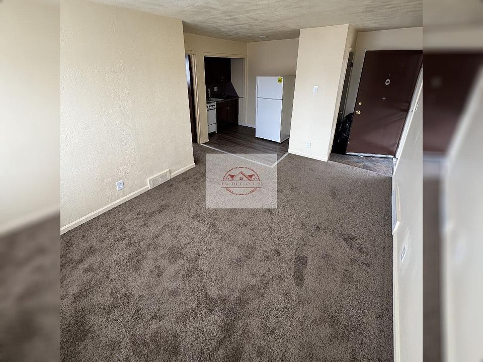19751 Marx Living Room _03202025
