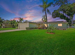 4430 Indianapolis St NE, Saint Petersburg, FL 33703