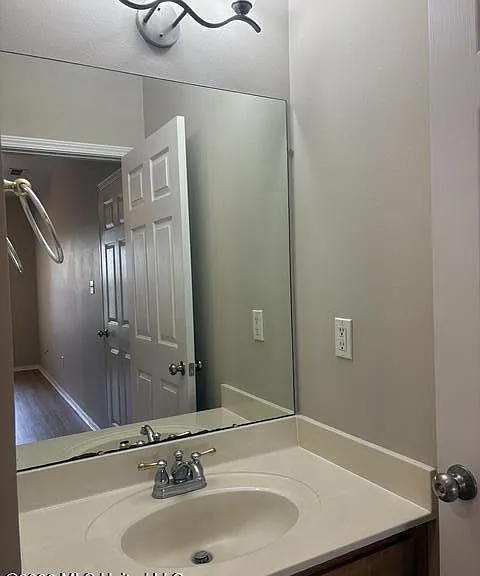 13542 Laurel Oaks Ln — Photo 17