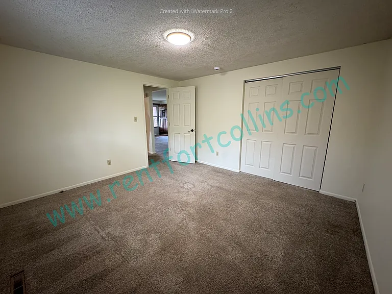 2538 Gilpin Ct — Photo 3