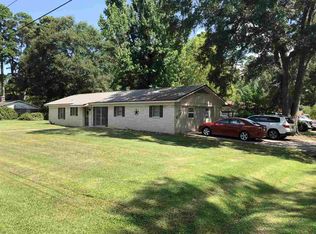 900 Mockingbird Ln, Carthage, TX 75633