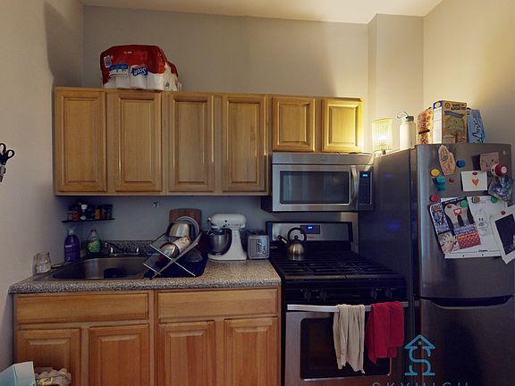 5th image of 715 De Kalb Ave #2R