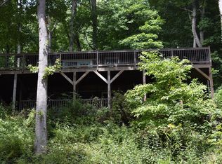 350 Rush Cv, Burnsville, NC 28714