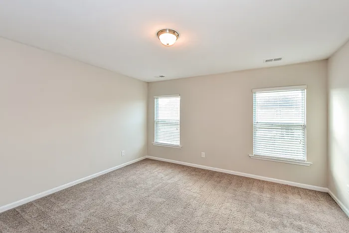 308 Beacons Field Rd — Photo 12