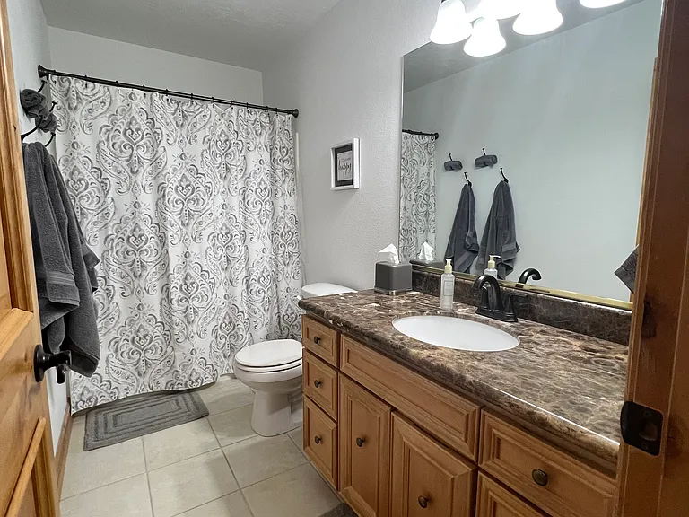 1051 W Willow Lake Loop — Photo 10