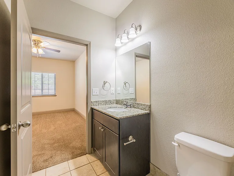 509 Eureka St #200 — Photo 8