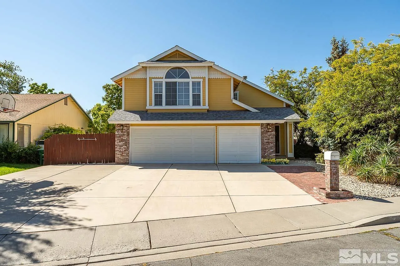 2232 Wabash Cir photo 1