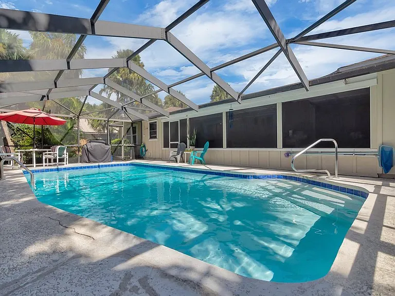 1045 Clipper Rd — Photo 30