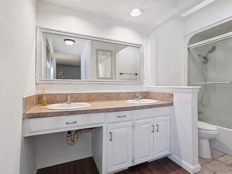3257 Raintree Rd — Photo 9