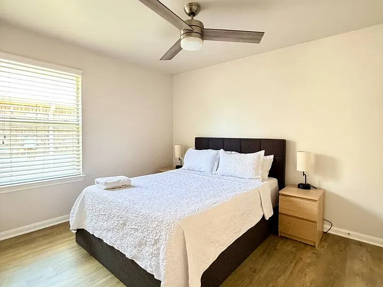Dawn Spring Dr — Photo 27