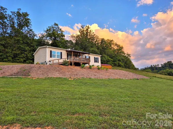 245 Potato Branch Rd, Leicester, NC 28748