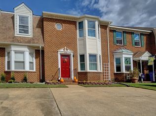 556 Mill Landing Rd, Chesapeake, VA 23322