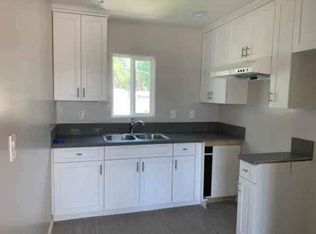 7753 S Milton Ave APT E, Whittier, CA 90602