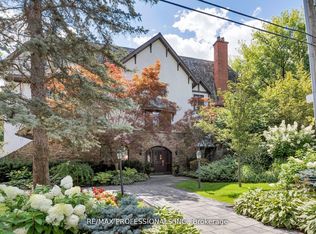 71 Old Mill Rd #304, Toronto, ON M8X1G9