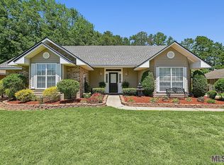 1509 Weeping Willow Dr, Denham Springs, LA 70726
