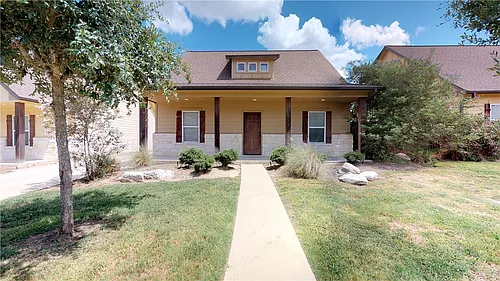 3412 Cullen Trl Photo 1