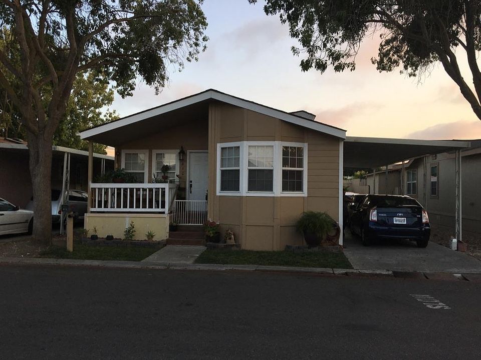 1st image of 410 Los Encinos Ave