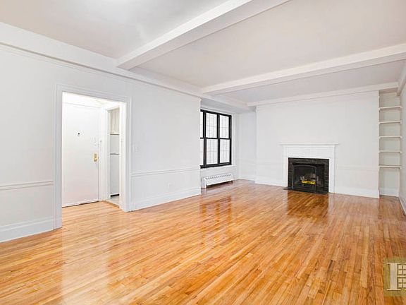 2nd image of 20 E 67th St APT 4F
