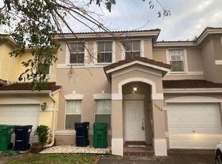 16600 SW 47th Ter, Miami, FL 33185