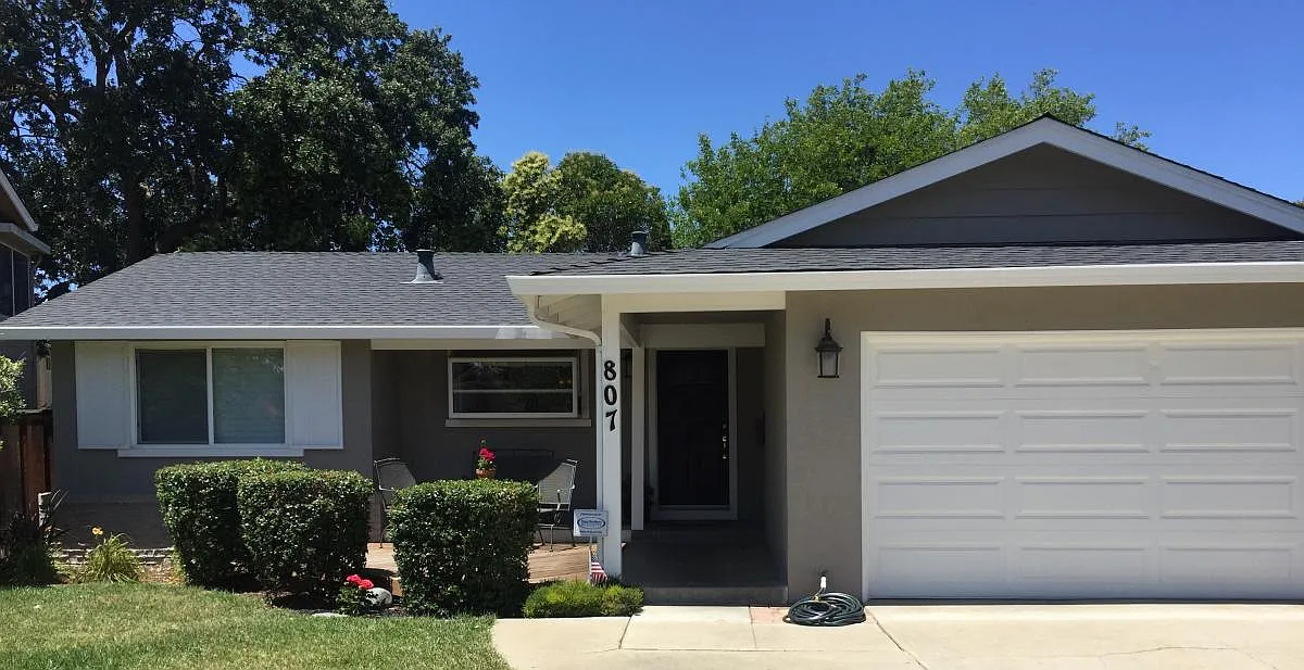 807 Keystone Way photo 1