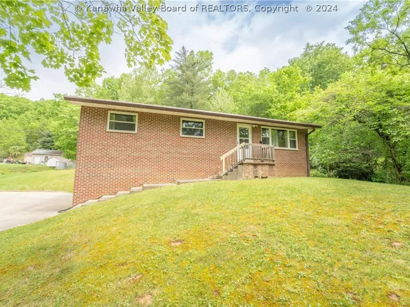 1096 Blackberry Vine Rd, Sod, WV 25564