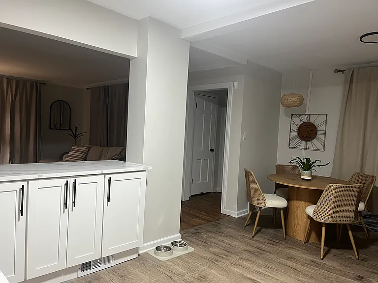 29709 Lake Shore Blvd — Photo 10
