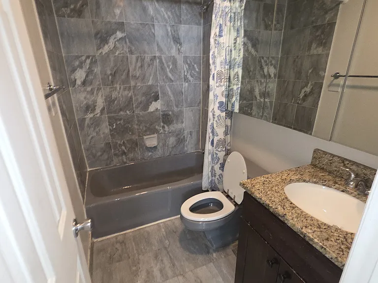 181 Erie Street — Photo 7