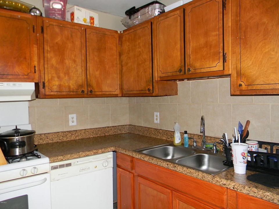 2nd image of 7225 Hampton Dr