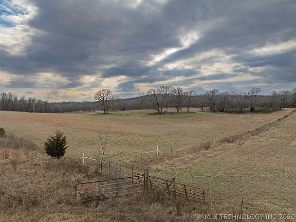 5th image of 432759 E 290th Rd