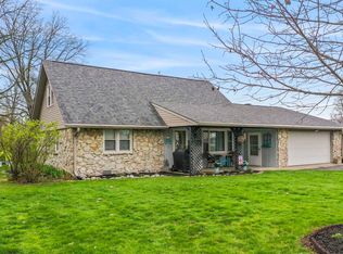 305 Old Mill Creek Dr, Alexandria, IN 46001