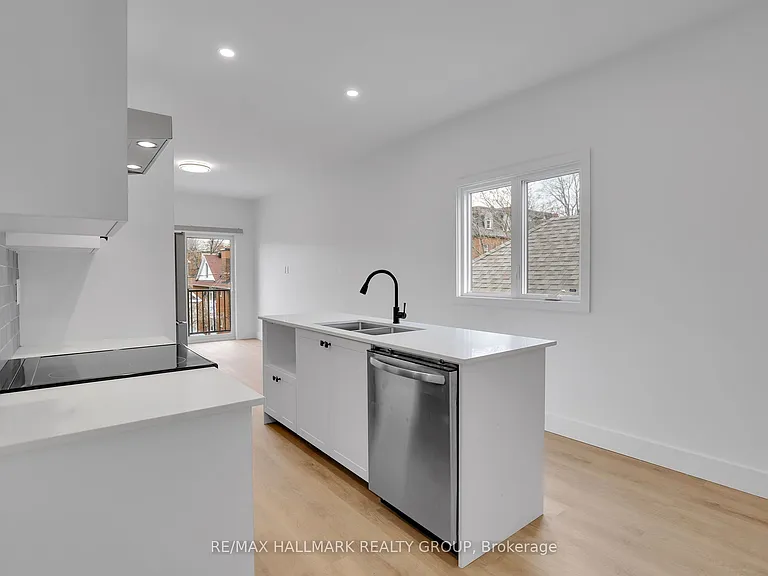 109 Russell Ave #4 — Photo 5