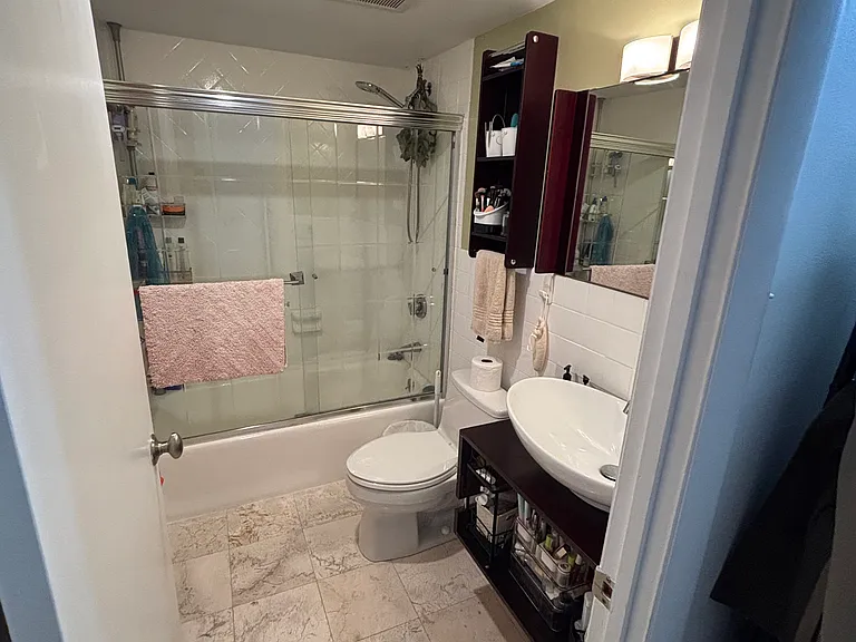10 Williams St #31 — Photo 9