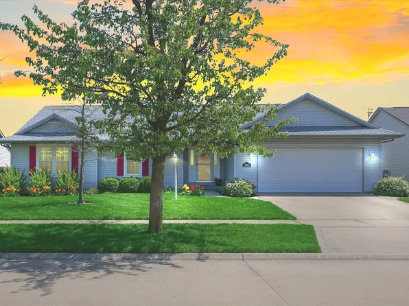 3204 Ridge Park Rd, Urbana, IL 61802