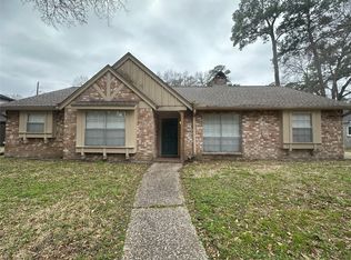 12011 Paradise Valley Dr, Houston, TX 77066