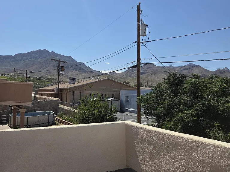 3717 NE Hubble Dr — Photo 38