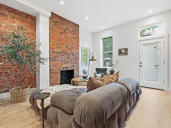 4th image of 3448 1/2 Ligonier St