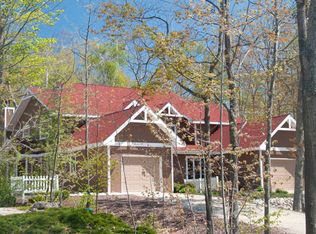8896 Hedeen Way, Fish Creek, WI 54212