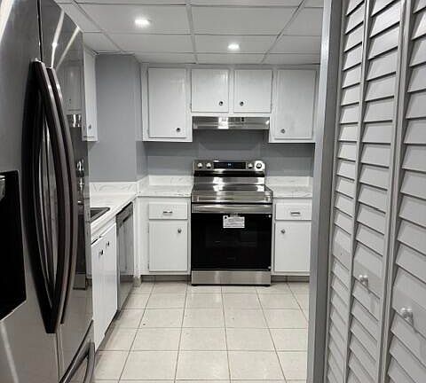 3rd image of 5600 N Flagler Drive #1502