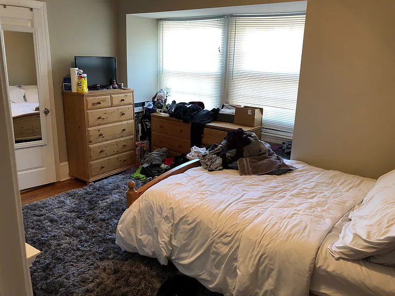 251 S 16th St #2E — Photo 5