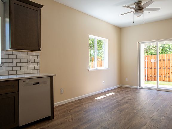 5th image of 280 Hygrade Rd #A