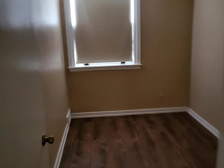 2901 Devereaux Ave — Photo 8